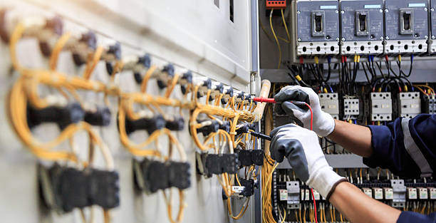 Professional Electrician technician working in Azusa, CA